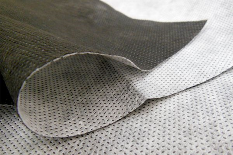 Materialen voor het beschutten van druiven voor de winter