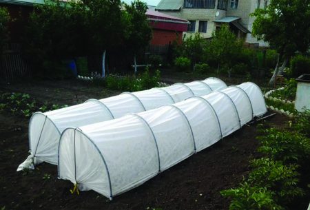 Покривен материал за легла