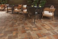 Подреждане на лятна къща с керамични плочки