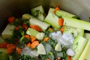 Добавете чесъна