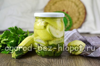 Zucchini with bell pepper