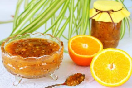 mứt dâu với cam