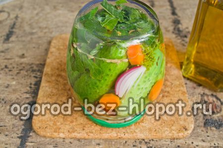 הופכים את הצנצנת