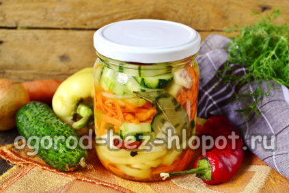 Салата от краставици за зимата