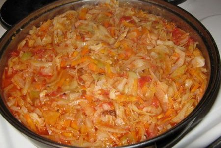 задушено зеле