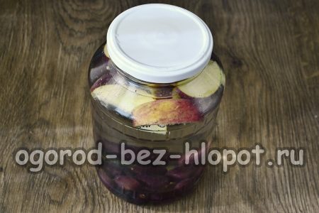 изсипете вряла вода