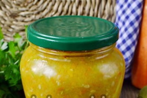 Аджика от тиквички с ябълки за зимата, вие рецептирате пръстите си със снимка стъпка по стъпка