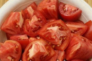 prepare tomatoes