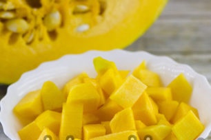 bí ngô xắt nhỏ