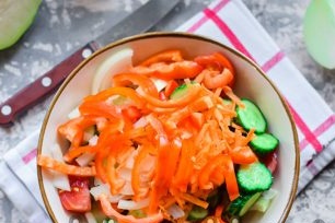 thêm ớt băm nhỏ