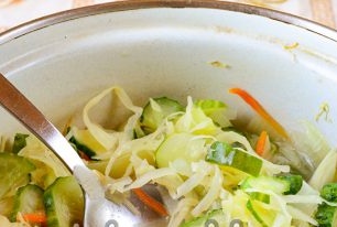 добавете оцет