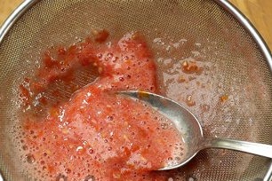 Trọng lượng trong một cái chảo