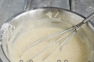 שופכים פנימה שמן