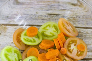 добавете моркови