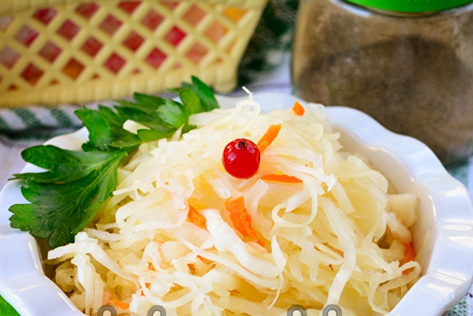 daily cabbage in a jar