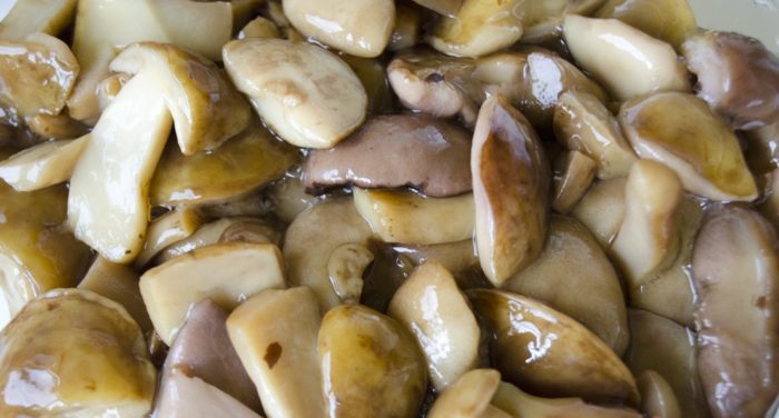 Мариновани полски гъби