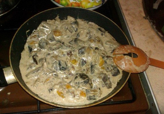 Задушени гъби