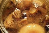 Marinated mushrooms