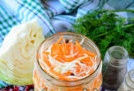 how to ferment cabbage in jars