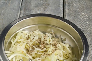 добавете печения кимион