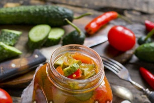 лечо от краставици за зимата