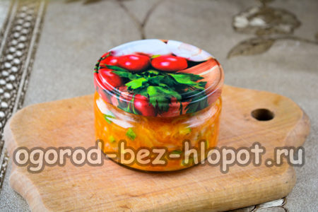 đóng lọ có nắp đậy