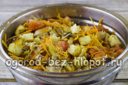 смесете със соса