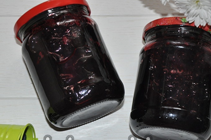 сладко от тръни