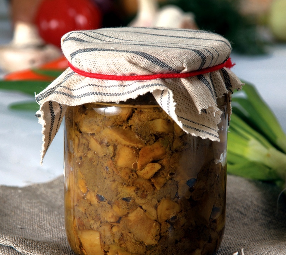 Пържени гъби в буркан