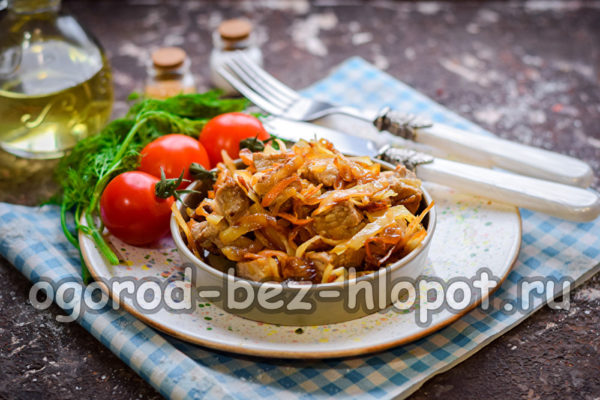 stewed cabbage with meat is ready