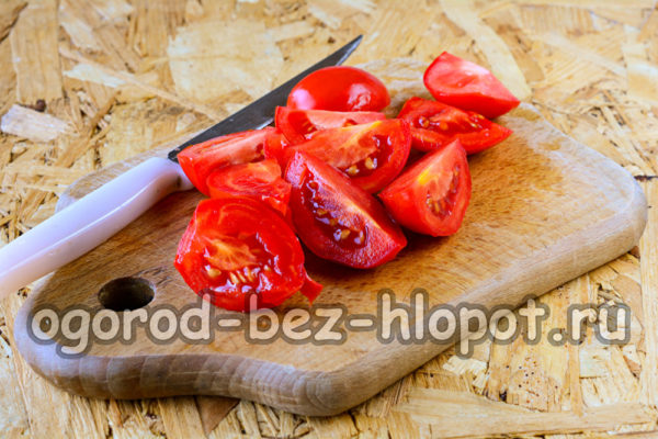 pjaustytų pomidorų