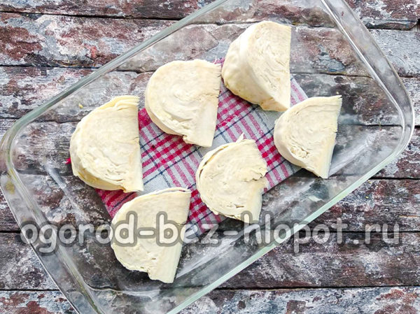 сложете върху тава за печене