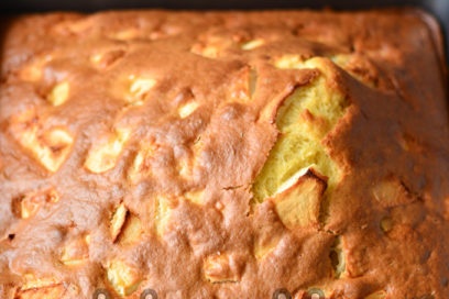 печете шарлота