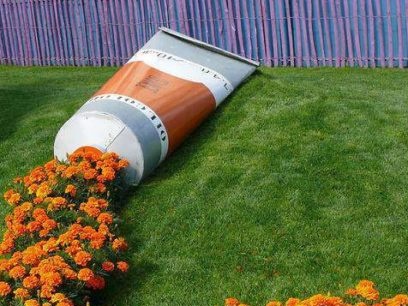 decorate a summer cottage