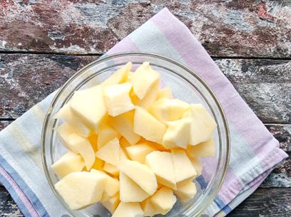 pjaustykite obuolius