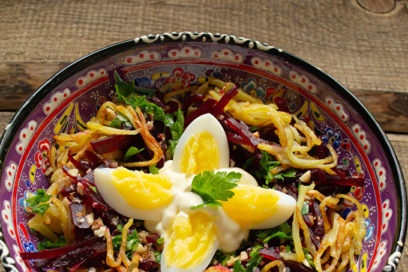 снасят яйца