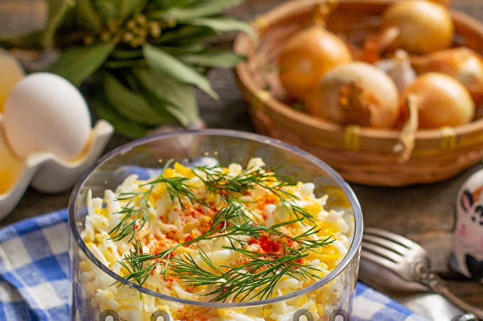 Salad Serbia với củ cải và thịt