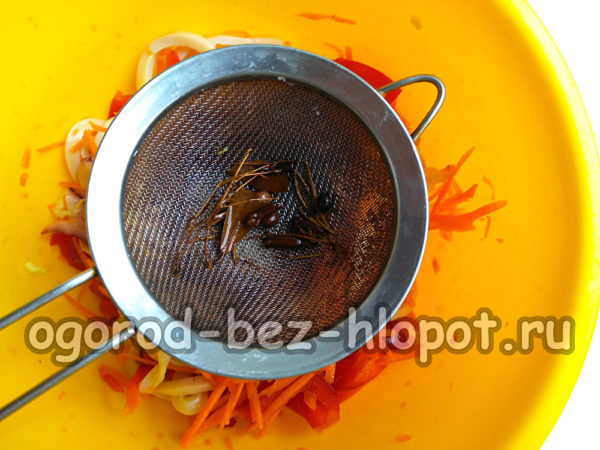 đổ dầu vào trung tâm của bữa ăn nhẹ