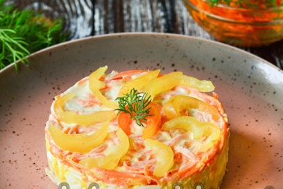 Корейска салата от моркови с пилешко месо