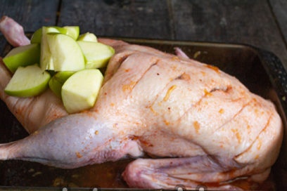 įdaro antis su obuoliais