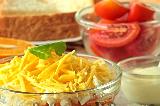 Зарадвайте салата за гости с корейски моркови и портокал