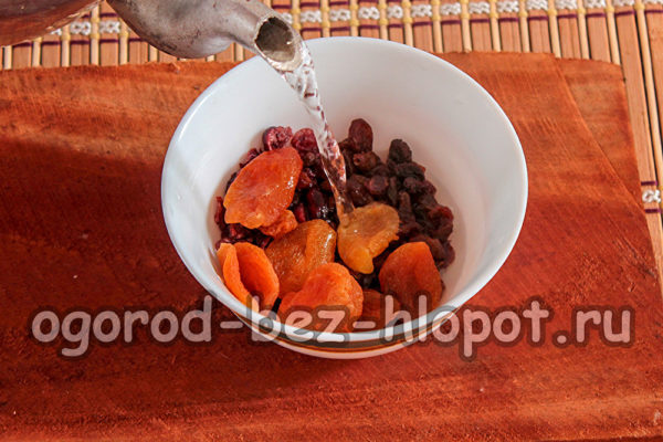 sušené marhule a hrozienka