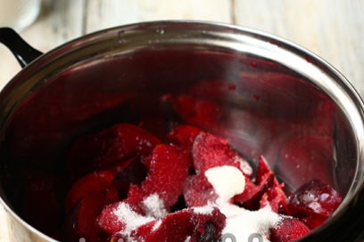 เพิ่มน้ำและน้ำตาล