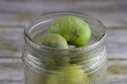 Напълнете доматите