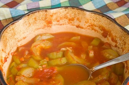 Задушени тиквички