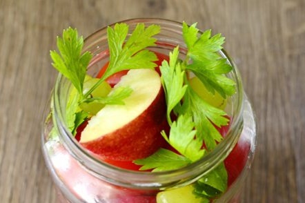 добавяне на магданоз