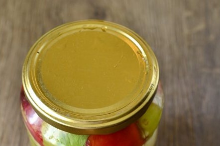 налейте вряща вода