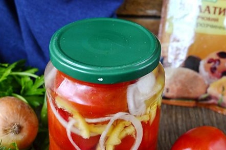 кисели домати в желатин