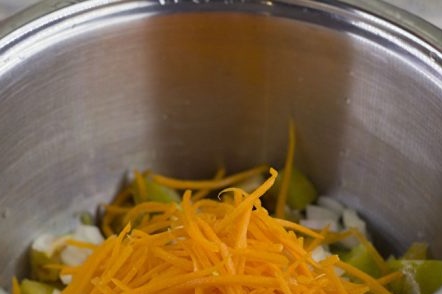 Настърган морков