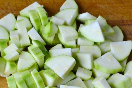 нарязани тиквички